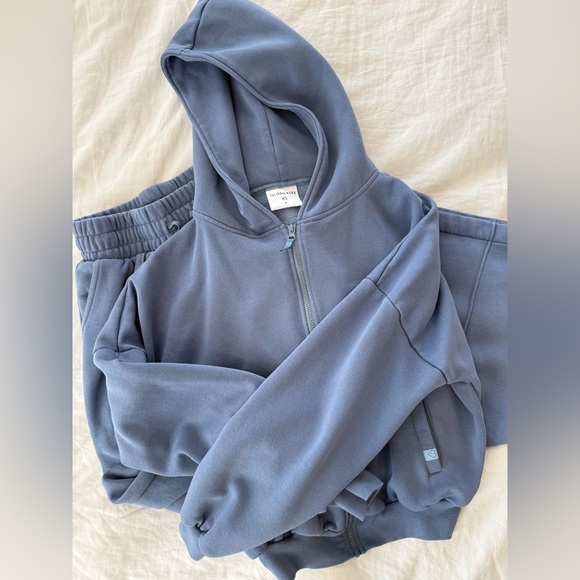 Blogilates x Target Steel Blue Travel Trouser + Marshmallow Hoodie Set Size S/XS - Picture 4 of 5
